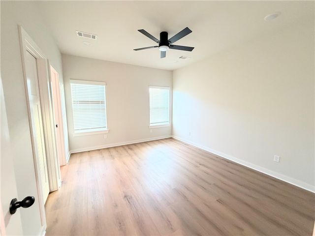 531 Cosmos Street, Centerton, AR 72719