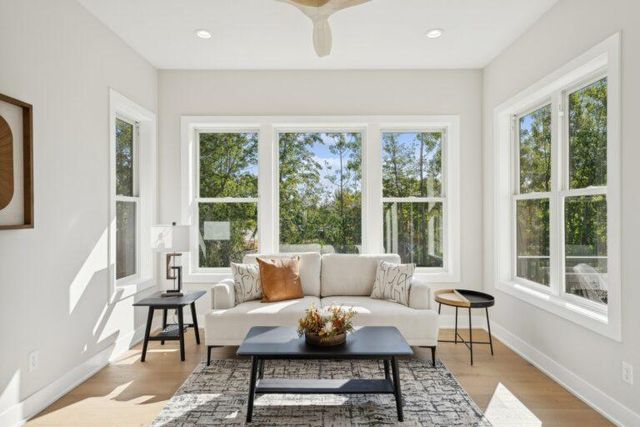 2XX Stonebrooke Curve, Shakopee, MN 55379