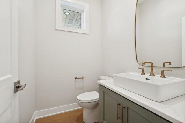 2XX Stonebrooke Curve, Shakopee, MN 55379