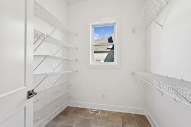 2XX Stonebrooke Curve, Shakopee, MN 55379