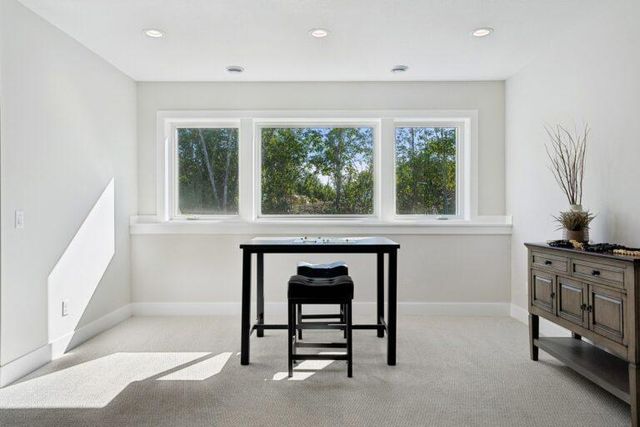 2XX Stonebrooke Curve, Shakopee, MN 55379