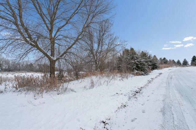 2XX Stonebrooke Curve, Shakopee, MN 55379