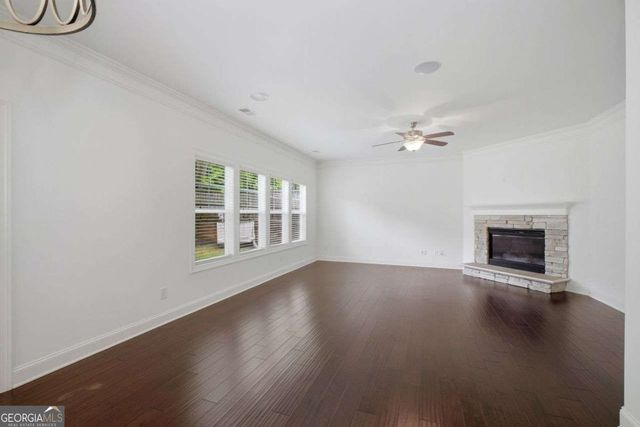 1051 Mclinden Avenue SE, Smyrna, GA 30080