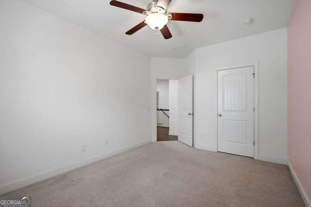 1051 Mclinden Avenue SE, Smyrna, GA 30080