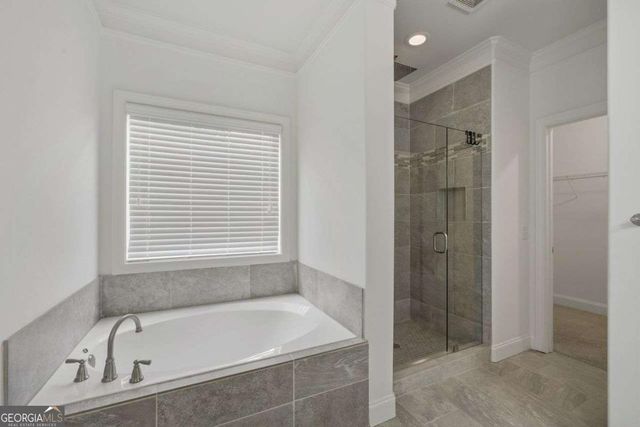 1051 Mclinden Avenue SE, Smyrna, GA 30080