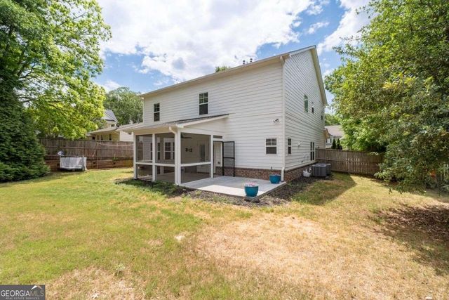 1051 Mclinden Avenue SE, Smyrna, GA 30080