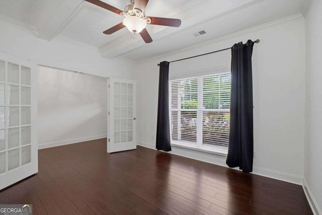 1051 Mclinden Avenue SE, Smyrna, GA 30080