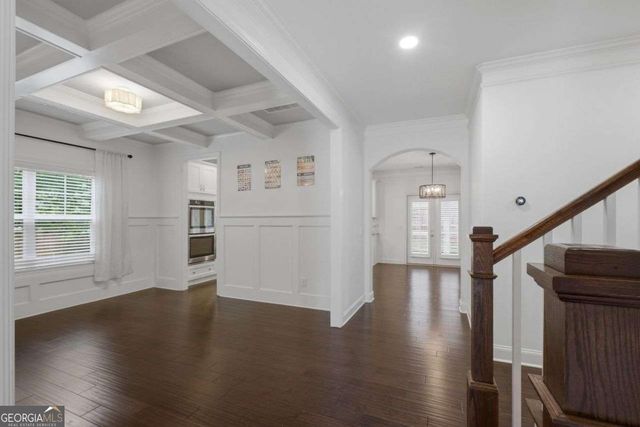 1051 Mclinden Avenue SE, Smyrna, GA 30080
