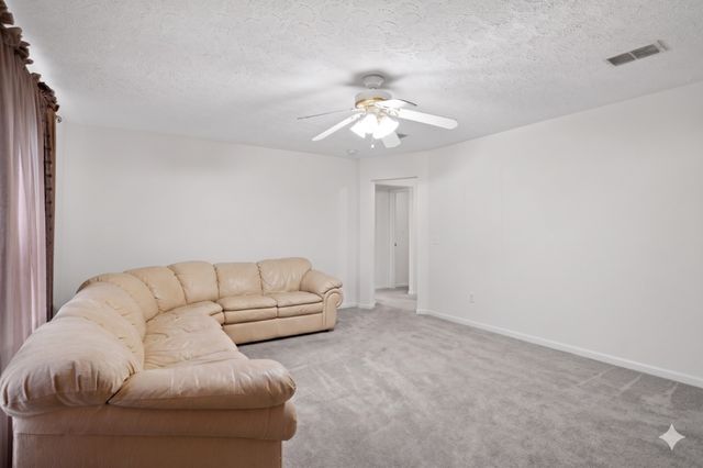 5549 Murphywood Xing, Antioch, TN 37013