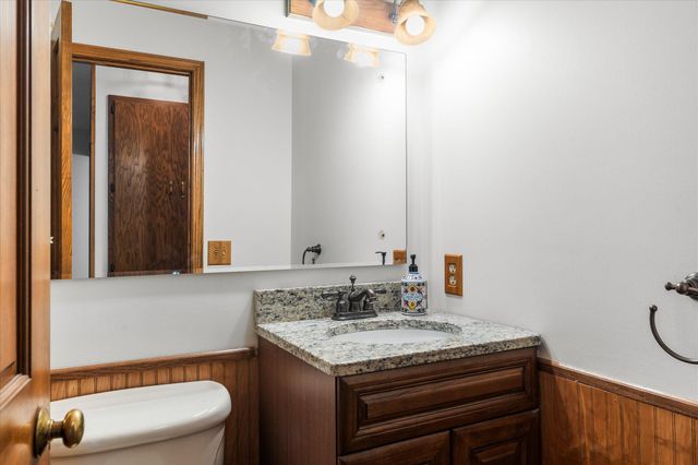 420 McCarrons Boulevard S, Roseville, MN 55113