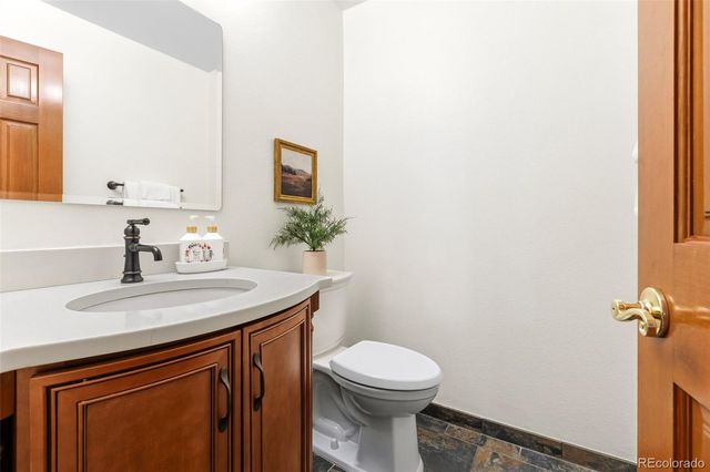 7 Bridlegate Lane, Littleton, CO 80127