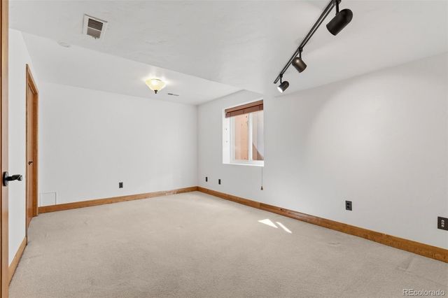 7 Bridlegate Lane, Littleton, CO 80127