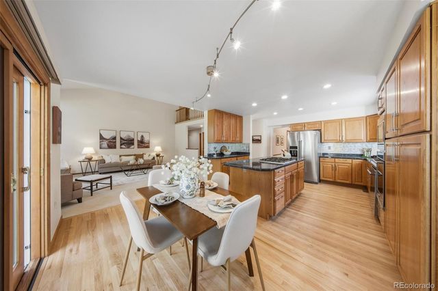 7 Bridlegate Lane, Littleton, CO 80127