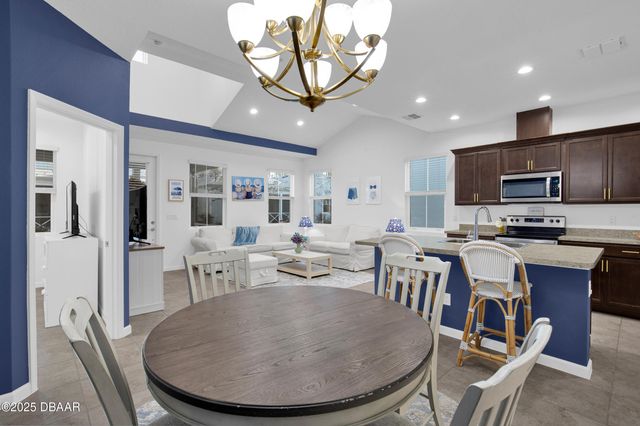 317 Pop Top Lane, Daytona Beach, FL 32124