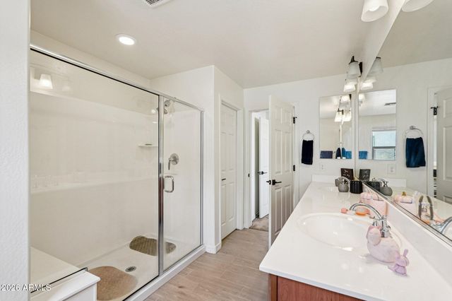 5733 W ODEUM Lane, Phoenix, AZ 85043