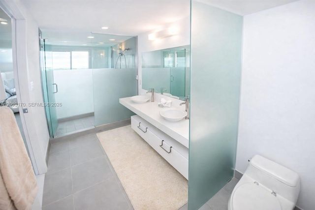 92 SW 3rd St 2510, Miami, FL 33130