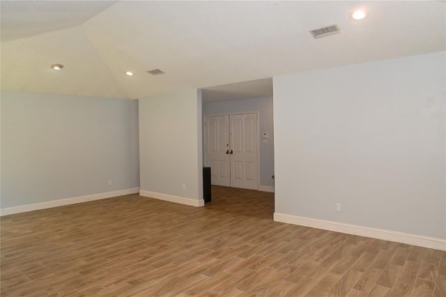 5254 N Braeswood Boulevard, Houston, TX 77096