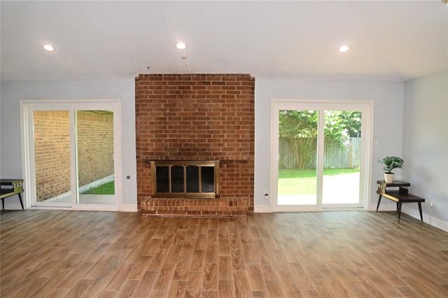 5254 N Braeswood Boulevard, Houston, TX 77096