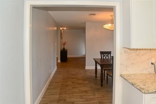 5254 N Braeswood Boulevard, Houston, TX 77096