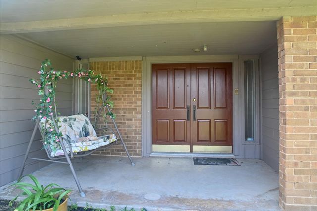 5254 N Braeswood Boulevard, Houston, TX 77096
