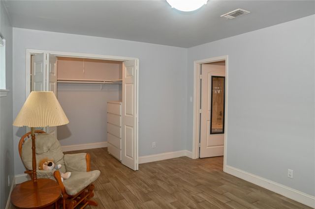 5254 N Braeswood Boulevard, Houston, TX 77096