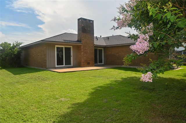 5254 N Braeswood Boulevard, Houston, TX 77096
