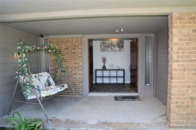 5254 N Braeswood Boulevard, Houston, TX 77096
