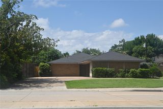 5254 N Braeswood Boulevard, Houston, TX 77096