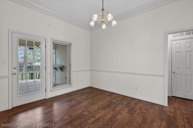 1611 Somerset Way, Van Buren, AR 72956