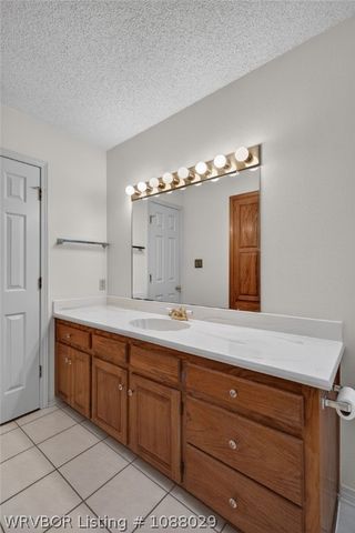 1611 Somerset Way, Van Buren, AR 72956