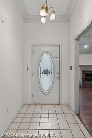 1611 Somerset Way, Van Buren, AR 72956