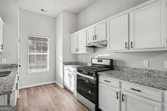 79 Water View Drive, Stockbridge, GA 30281
