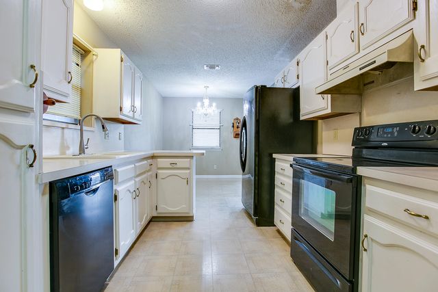 2702 1st Atlas Street, San Angelo, TX 76905