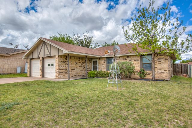 2702 1st Atlas Street, San Angelo, TX 76905