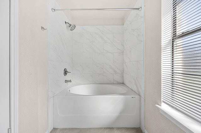 5105 Shawn DR, Killeen, TX 76542