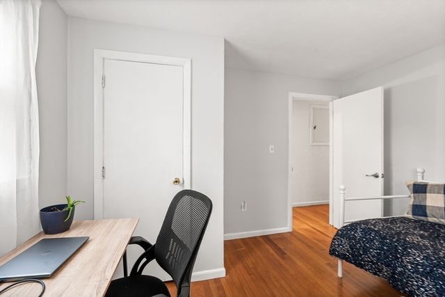 21 Chandler Avenue, Walpole, MA 02081