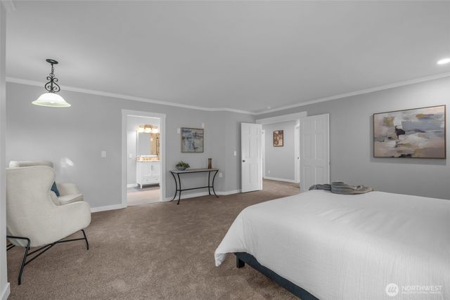 6121 140th Court NE, Redmond, WA 98052