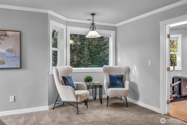 6121 140th Court NE, Redmond, WA 98052