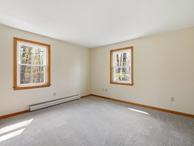 26 Nevada Rd, Tyngsborough, MA 01879