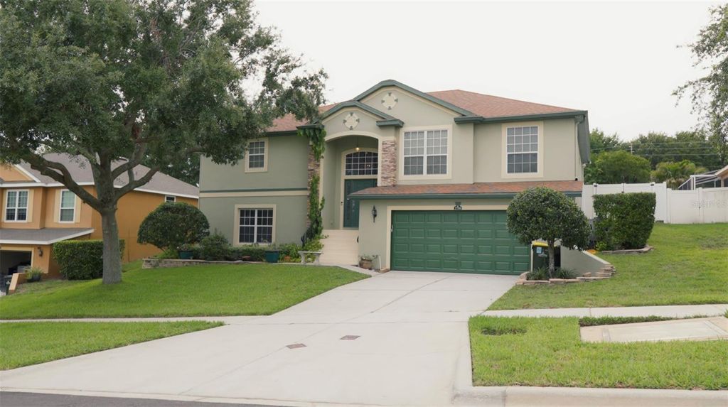 2750 EAGLE LAKE DRIVE, Clermont, FL 34711