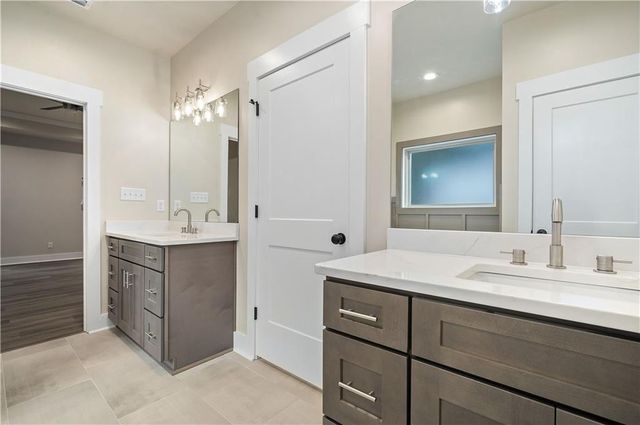 7032 Country Oaks Drive N, Irvington, AL 36544