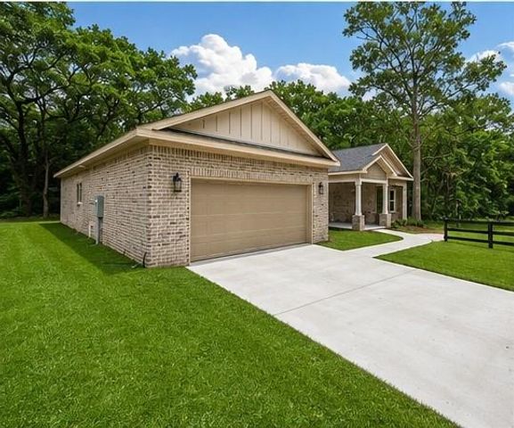 7032 Country Oaks Drive N, Irvington, AL 36544