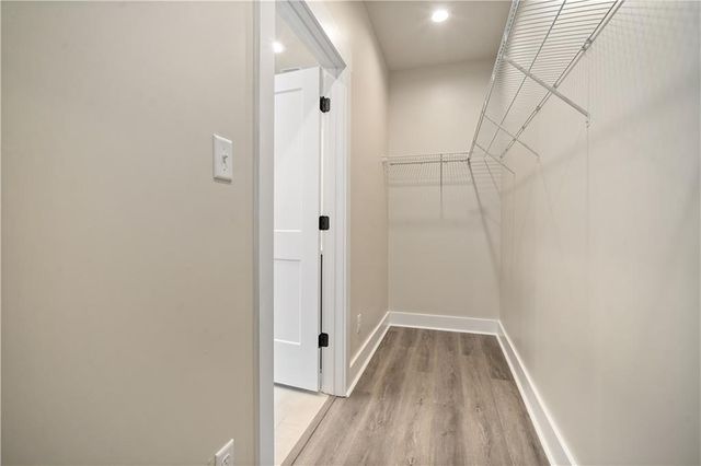 7032 Country Oaks Drive N, Irvington, AL 36544
