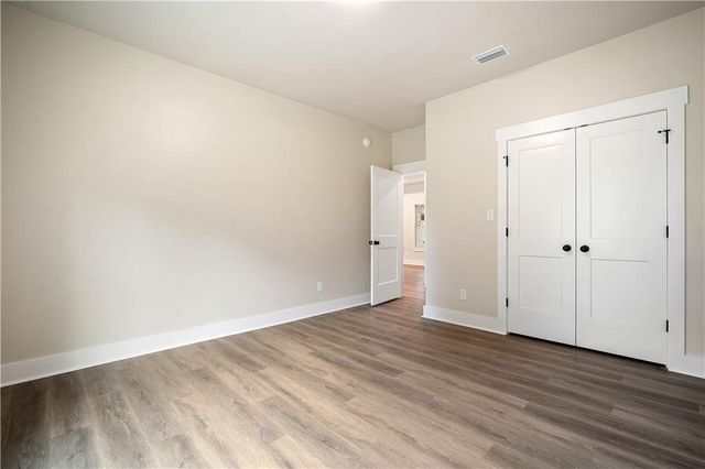 7032 Country Oaks Drive N, Irvington, AL 36544
