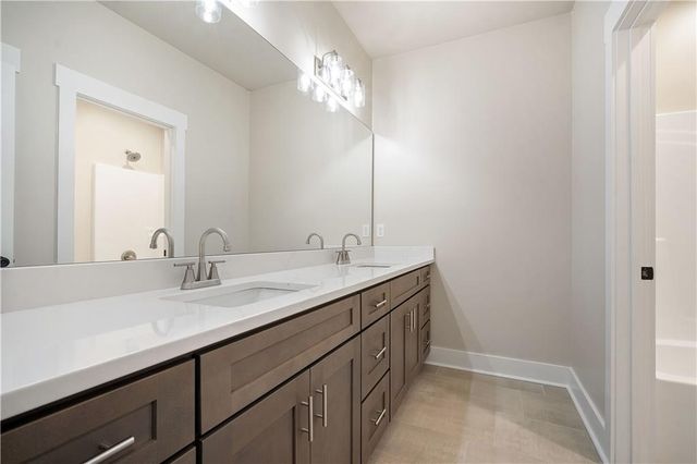 7032 Country Oaks Drive N, Irvington, AL 36544