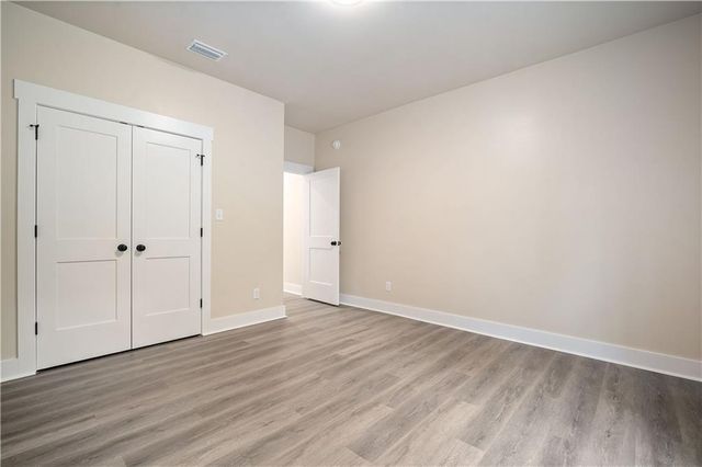 7032 Country Oaks Drive N, Irvington, AL 36544