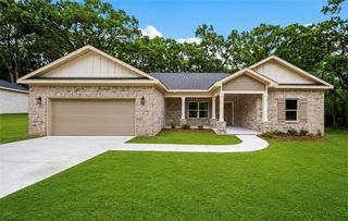 7032 Country Oaks Drive N, Irvington, AL 36544