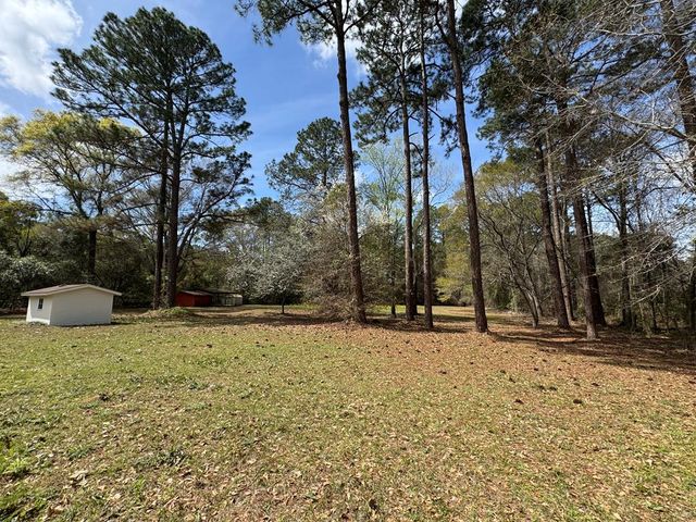 1620 Campbellton Hwy, Dothan, AL 36301