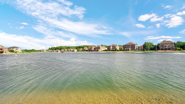 10621 Erie Drive, Crown Point, IN 46307