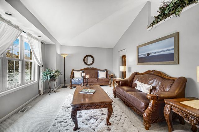 10621 Erie Drive, Crown Point, IN 46307